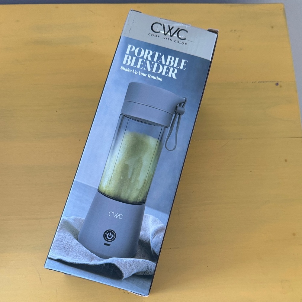 CWC Gray Portable Blender, NEW